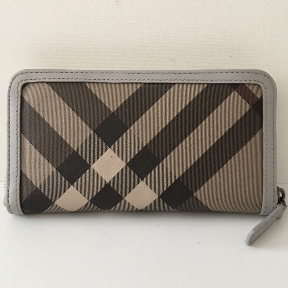 Authentic Burberry zip around wallet